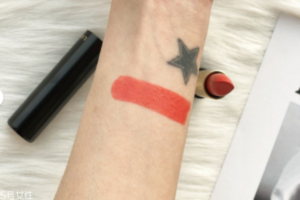 蘭蔻170口紅多少錢 蘭蔻口紅170真人試色 蘭蔻170口紅多少錢 蘭蔻口紅170真人試色