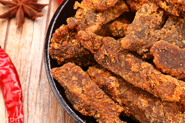 牛肉干為什么發(fā)臭 應該是變質了