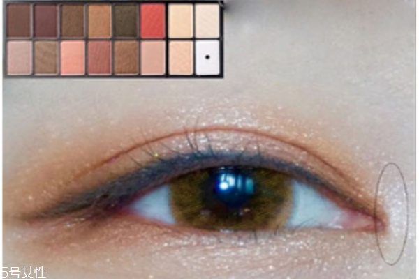 楓葉色眼影怎么畫好看 眼影楓葉妝 楓葉色眼影怎么畫好看 眼影楓葉妝