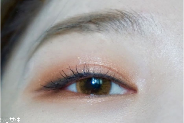 楓葉色眼影怎么畫好看 眼影楓葉妝 楓葉色眼影怎么畫好看 眼影楓葉妝