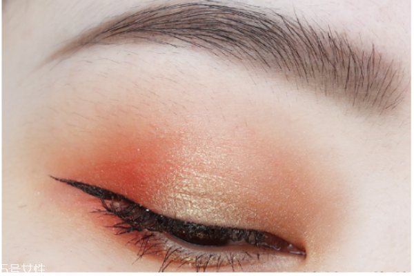 楓葉色眼影怎么畫好看 眼影楓葉妝 楓葉色眼影怎么畫好看 眼影楓葉妝
