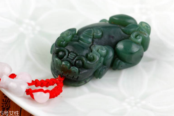 貔貅吊墜寓意是什么 招財(cái)效果明顯 貔貅吊墜寓意是什么 招財(cái)效果明顯