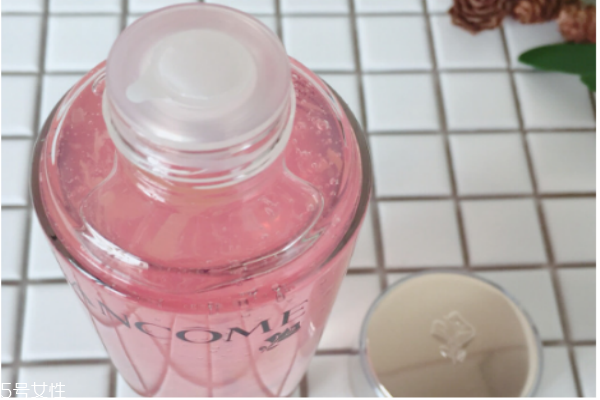 蘭蔻玫瑰花瓣水多少錢 蘭蔻玫瑰花瓣水價格 蘭蔻玫瑰花瓣水多少錢 蘭蔻玫瑰花瓣水價格