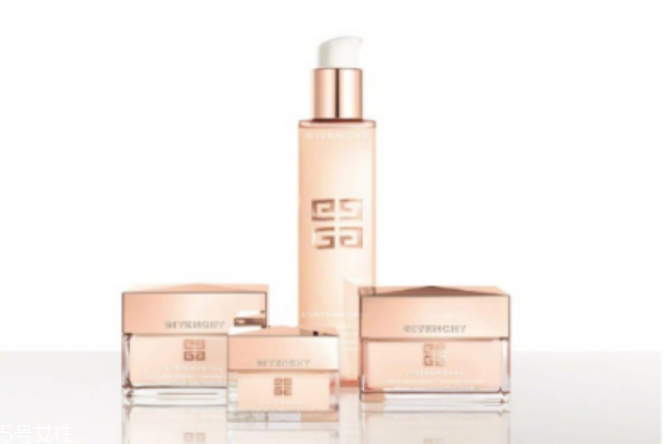 紀(jì)梵希時(shí)光無(wú)痕系列適合什么年齡 20歲以上的任何膚質(zhì) 紀(jì)梵希時(shí)光無(wú)痕系列適合什么年齡 20歲以上的任何膚質(zhì)