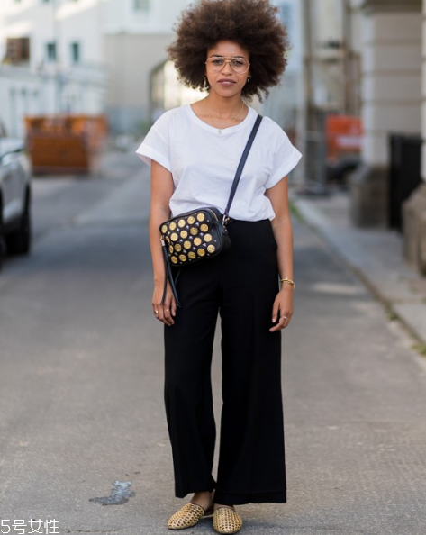 t恤配什么褲子好看 解鎖換季日常穿搭 t恤配什么褲子好看 解鎖換季日常穿搭