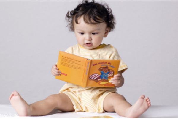 兒童閱讀啟蒙:6項(xiàng)技巧幫你順利晉級(jí) 兒童閱讀啟蒙:6項(xiàng)技巧幫你順利晉級(jí)