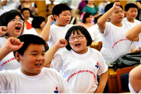 應(yīng)該注意小孩脂肪和膽固醇的攝取量嗎？