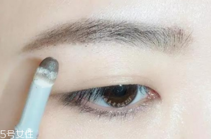 眼線筆可以畫(huà)眉毛嗎 教你畫(huà)出完美眉形
