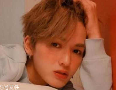 韓國雀斑妝怎么化 朱正廷雀斑妝畫法步驟 韓國雀斑妝怎么化 朱正廷雀斑妝畫法步驟