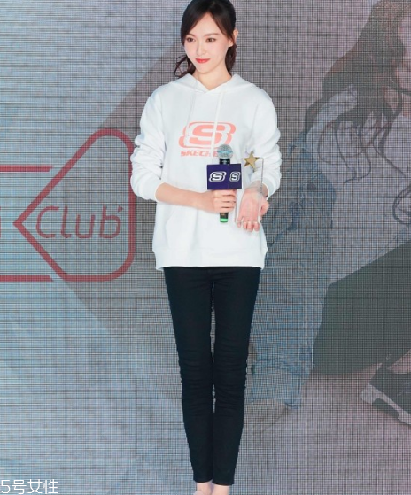 白色上衣怎么搭配 衣櫥里的必備款 白色上衣怎么搭配 衣櫥里的必備款