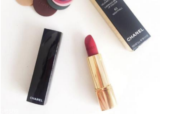 香奈兒58和63哪個好看 香奈兒58和63的區(qū)別 香奈兒58和63哪個好看 香奈兒58和63的區(qū)別