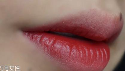 香奈兒58和63哪個好看 香奈兒58和63的區(qū)別 香奈兒58和63哪個好看 香奈兒58和63的區(qū)別