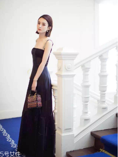 沙發(fā)發(fā)質(zhì)適合什么發(fā)型 沙發(fā)發(fā)質(zhì)這樣護理 沙發(fā)發(fā)質(zhì)適合什么發(fā)型 沙發(fā)發(fā)質(zhì)這樣護理