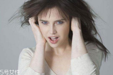 沙發(fā)發(fā)質(zhì)適合什么發(fā)型 沙發(fā)發(fā)質(zhì)這樣護理 沙發(fā)發(fā)質(zhì)適合什么發(fā)型 沙發(fā)發(fā)質(zhì)這樣護理