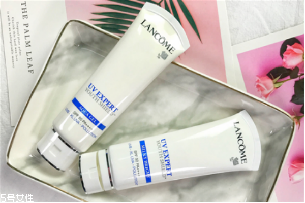 蘭蔻防曬霜藍色的好嗎 蘭蔻防曬霜紅色與藍色的區(qū)別 蘭蔻防曬霜藍色的好嗎 蘭蔻防曬霜紅色與藍色的區(qū)別