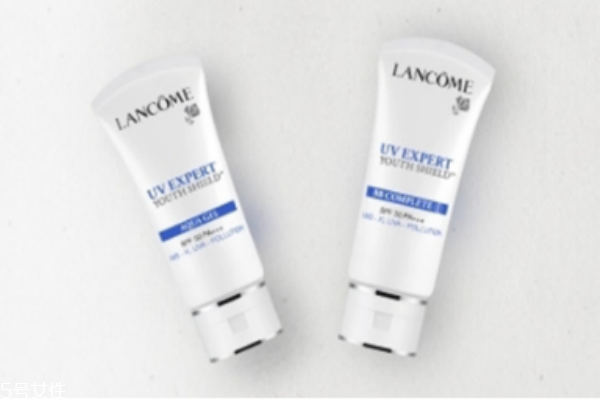 蘭蔻防曬霜藍色的好嗎 蘭蔻防曬霜紅色與藍色的區(qū)別 蘭蔻防曬霜藍色的好嗎 蘭蔻防曬霜紅色與藍色的區(qū)別