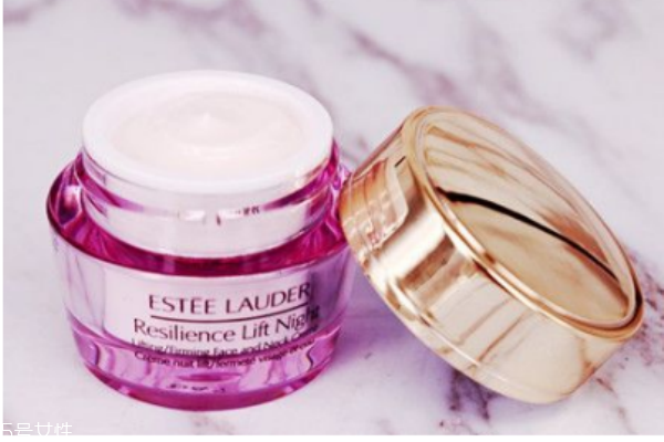 雅詩蘭黛晚霜好用嗎 雅詩蘭黛晚霜使用方法 雅詩蘭黛晚霜好用嗎 雅詩蘭黛晚霜使用方法