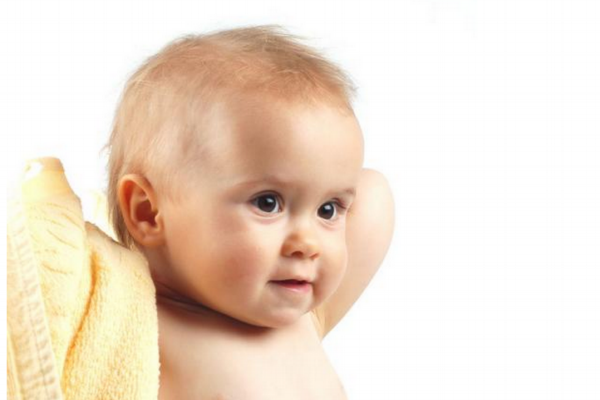 2個(gè)月嬰兒感冒流鼻涕怎么辦 這樣解決 2個(gè)月嬰兒感冒流鼻涕怎么辦 這樣解決