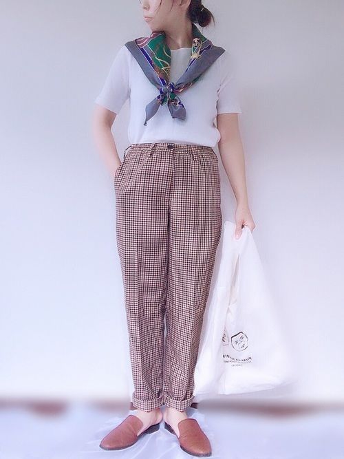 白色t恤怎么搭配 20款不重復白t恤穿搭