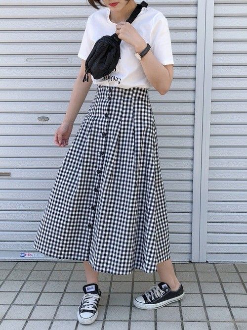 白色t恤怎么搭配 20款不重復白t恤穿搭