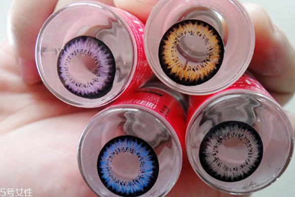 大地色美瞳適合什么人 大多數(shù)中國(guó)人都行