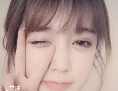 劉海容易塌怎么辦 劉海塌這樣處理 劉海容易塌怎么辦 劉海塌這樣處理