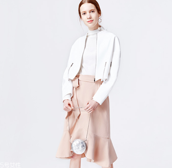 粉色衣服如何搭配 帶你回味少女感 粉色衣服如何搭配 帶你回味少女感