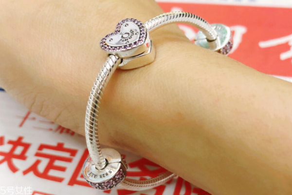潘多拉誓言之鎖手鏈多少錢 情人節(jié)爆款 潘多拉誓言之鎖手鏈多少錢 情人節(jié)爆款