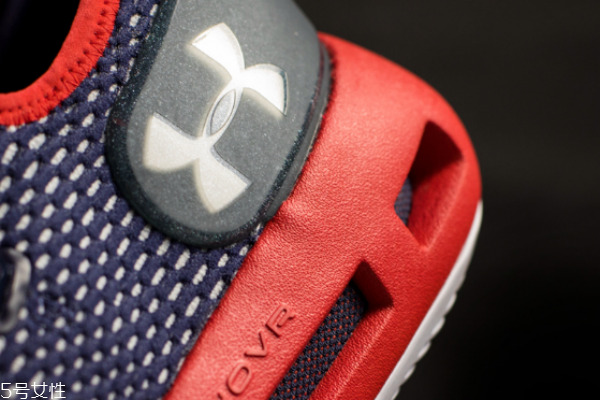 安德瑪hovr havoc籃球鞋測評 零重力腳感非凡 安德瑪hovr havoc籃球鞋測評 零重力腳感非凡