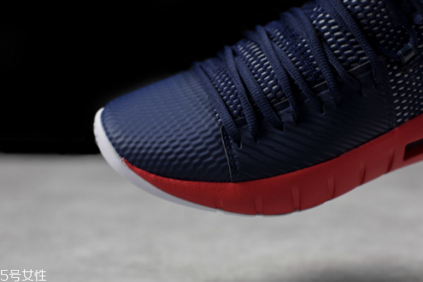 安德瑪hovr havoc籃球鞋測評 零重力腳感非凡 安德瑪hovr havoc籃球鞋測評 零重力腳感非凡