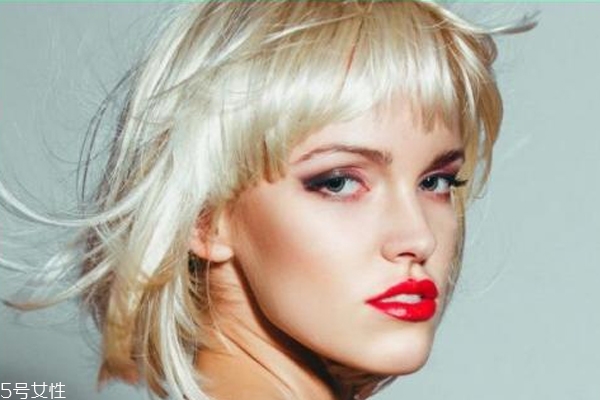 曬后多久會(huì)變黑 3天后皮膚就會(huì)變黑 曬后多久會(huì)變黑 3天后皮膚就會(huì)變黑