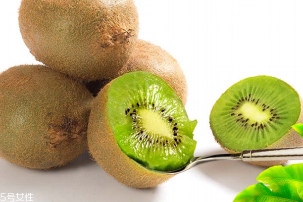 獼猴桃放幾天可以吃 兩三天就夠了 獼猴桃放幾天可以吃 兩三天就夠了