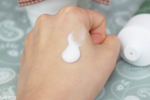 beely身體乳怎么樣 雞皮的好選擇 beely身體乳怎么樣 雞皮的好選擇