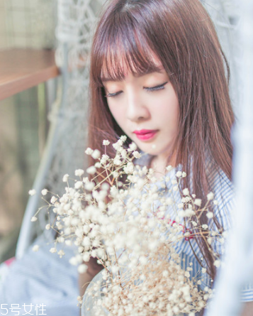 空氣劉海適合多大年齡 最新款空氣劉海發(fā)型圖片 空氣劉海適合多大年齡 最新款空氣劉海發(fā)型圖片