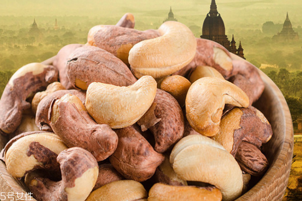 腰果為什么叫腰果 原來(lái)是這樣 腰果為什么叫腰果 原來(lái)是這樣