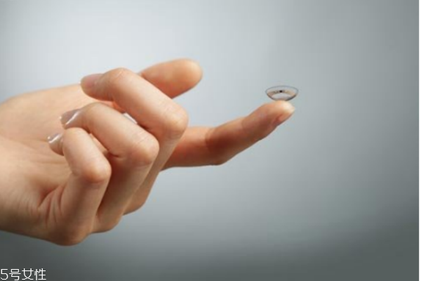 感冒時能不能戴隱形眼睛 感冒時能不能戴隱形眼睛