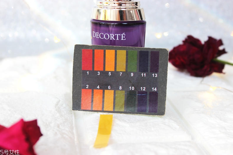 黛珂小紫瓶適合油皮嗎 啫喱質(zhì)地吸收超快不油膩 黛珂小紫瓶適合油皮嗎 啫喱質(zhì)地吸收超快不油膩