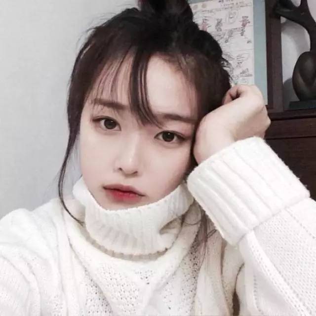 空氣劉海怎么定型長(zhǎng)久 維持劉海卷靠這5招 空氣劉海怎么定型長(zhǎng)久 維持劉海卷靠這5招