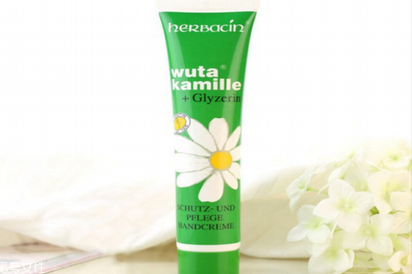 夏天可以涂護手霜嗎 夏天護手霜推薦 夏天可以涂護手霜嗎 夏天護手霜推薦