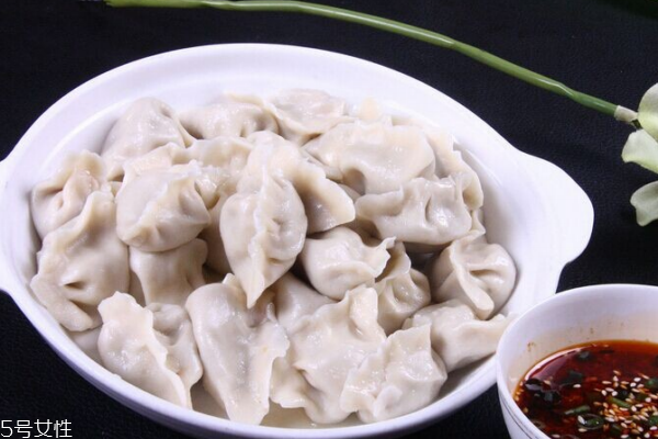 餃子為什么要加涼水 這是科學(xué)做法 餃子為什么要加涼水 這是科學(xué)做法