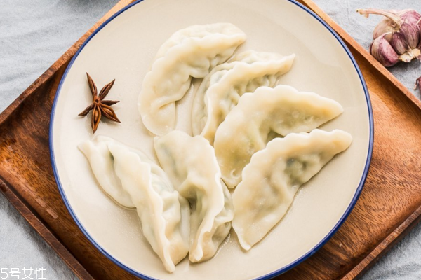 餃子為什么要加涼水 這是科學(xué)做法 餃子為什么要加涼水 這是科學(xué)做法