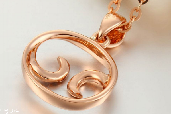 18k玫瑰金適合什么膚色 顯白全靠它 18k玫瑰金適合什么膚色 顯白全靠它