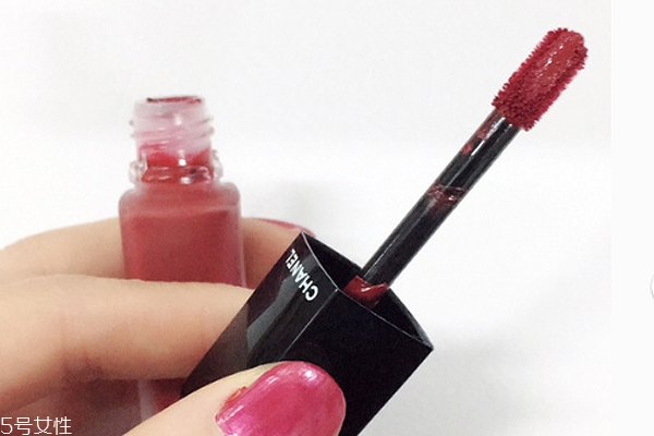 香奈兒154適合夏天嗎 偏棕姨媽色秋冬必備 香奈兒154適合夏天嗎 偏棕姨媽色秋冬必備