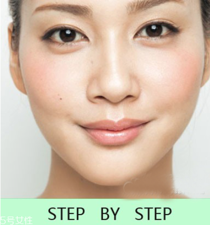 油性皮膚吃妝怎么辦 萬萬沒想到可以這樣做 油性皮膚吃妝怎么辦 萬萬沒想到可以這樣做