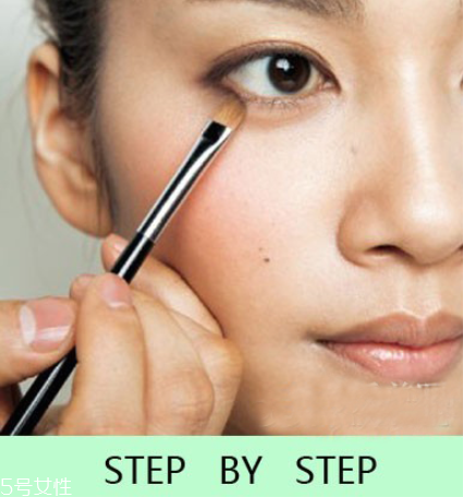 油性皮膚吃妝怎么辦 萬萬沒想到可以這樣做 油性皮膚吃妝怎么辦 萬萬沒想到可以這樣做