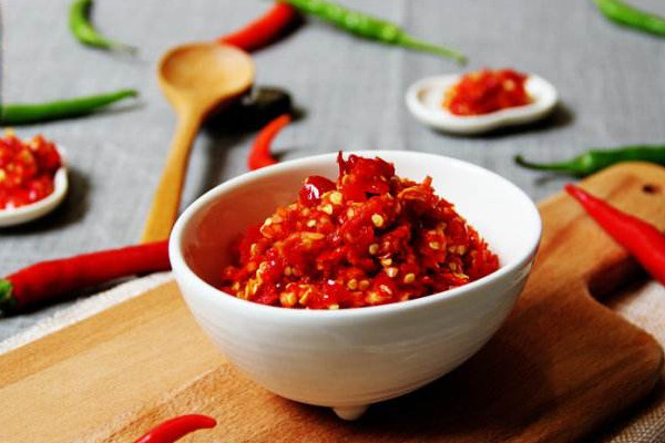 剁椒為什么要放白酒？自制剁椒這樣保存不易變質(zhì)