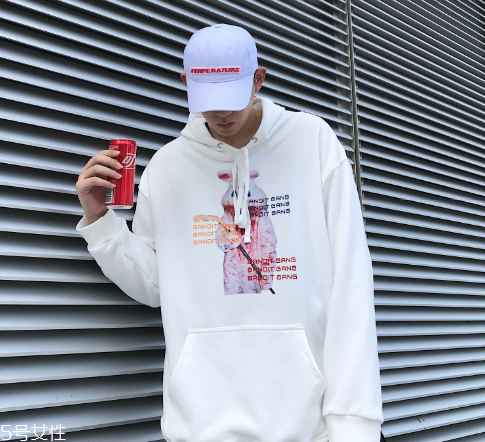 情侶衛(wèi)衣圖片大全 最流行的秀恩愛方法 情侶衛(wèi)衣圖片大全 最流行的秀恩愛方法