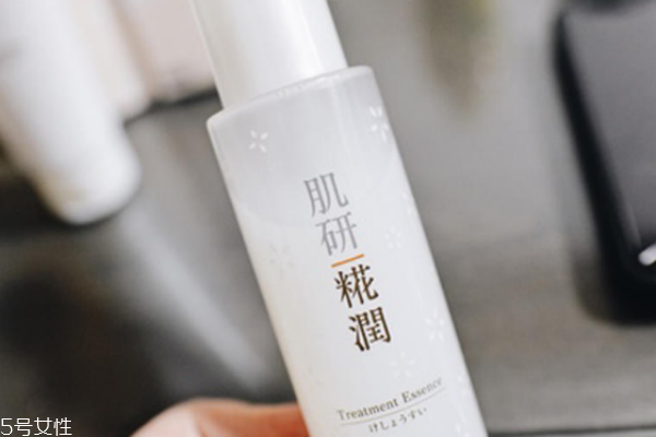 敏感肌如何選護(hù)膚品 參考這4點(diǎn)準(zhǔn)沒錯 敏感肌如何選護(hù)膚品 參考這4點(diǎn)準(zhǔn)沒錯