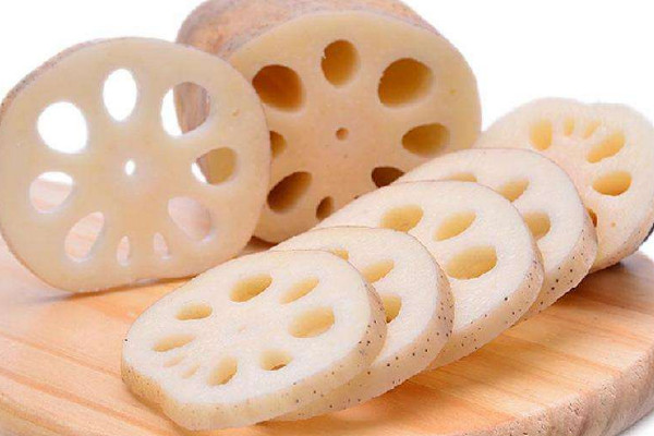 蓮藕孔有泥怎么洗干凈？蓮藕對(duì)女人的功效