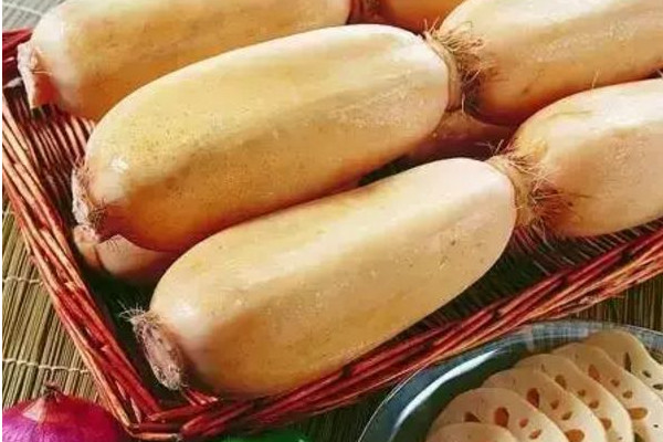 蓮藕孔有泥怎么洗干凈？蓮藕對(duì)女人的功效